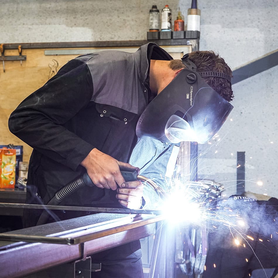 De productie van de stalen deuren van Steellife