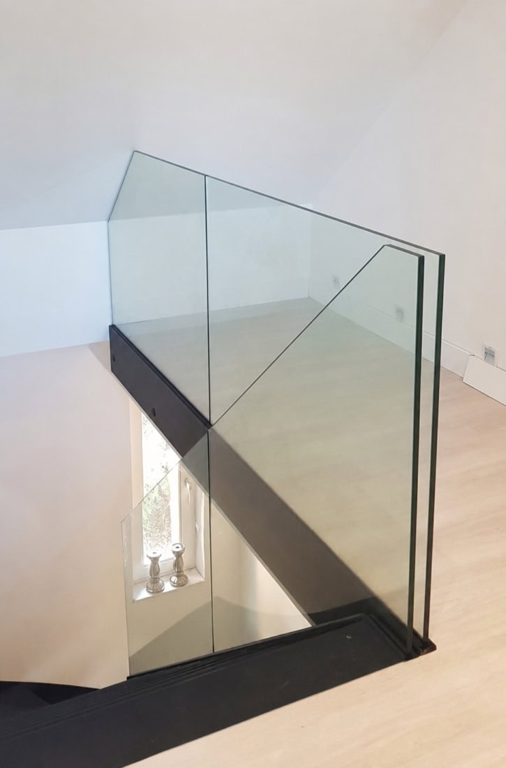 Balustrade van Glas met staal