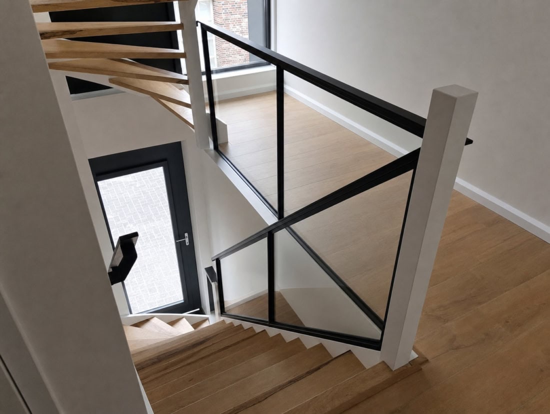 Stalen balustrade te Tholen B
