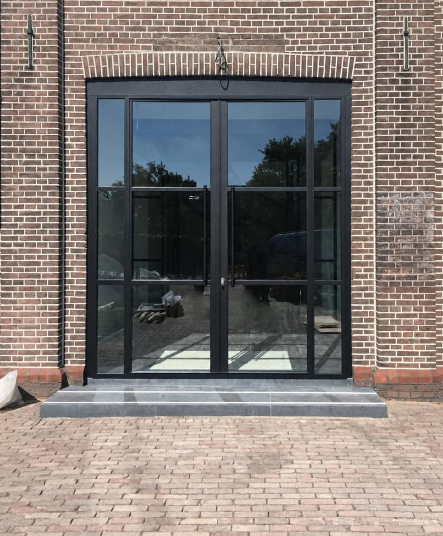 Stalen geïsoleerde buitenpui in Rijsenhout